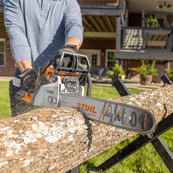 STIHL MS 250 Chainsaw